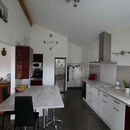 Maison 4 Chambres Quartier Residentiel Vakantiehuis